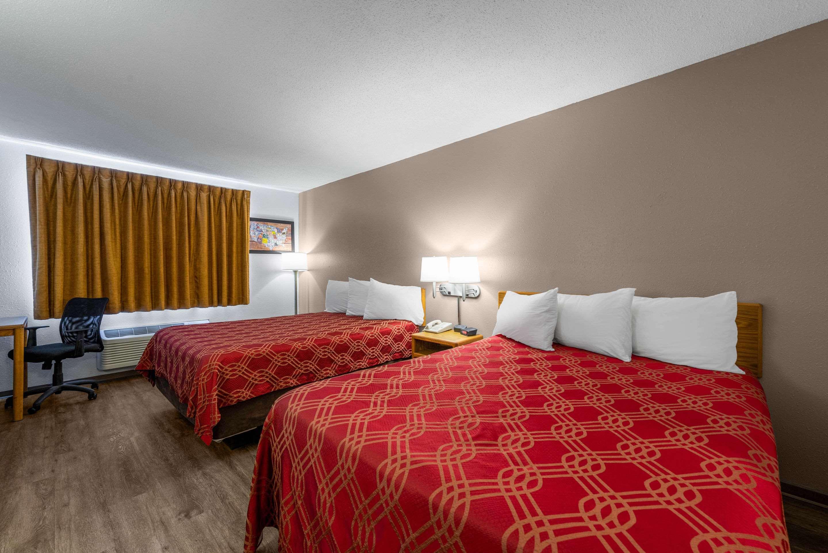 Econo Lodge Ortonville Exterior foto