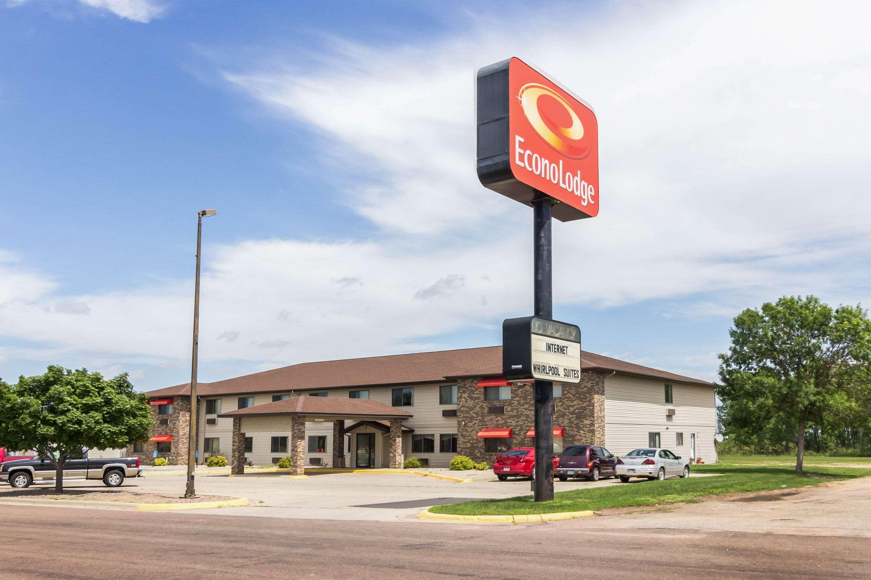Econo Lodge Ortonville Exterior foto