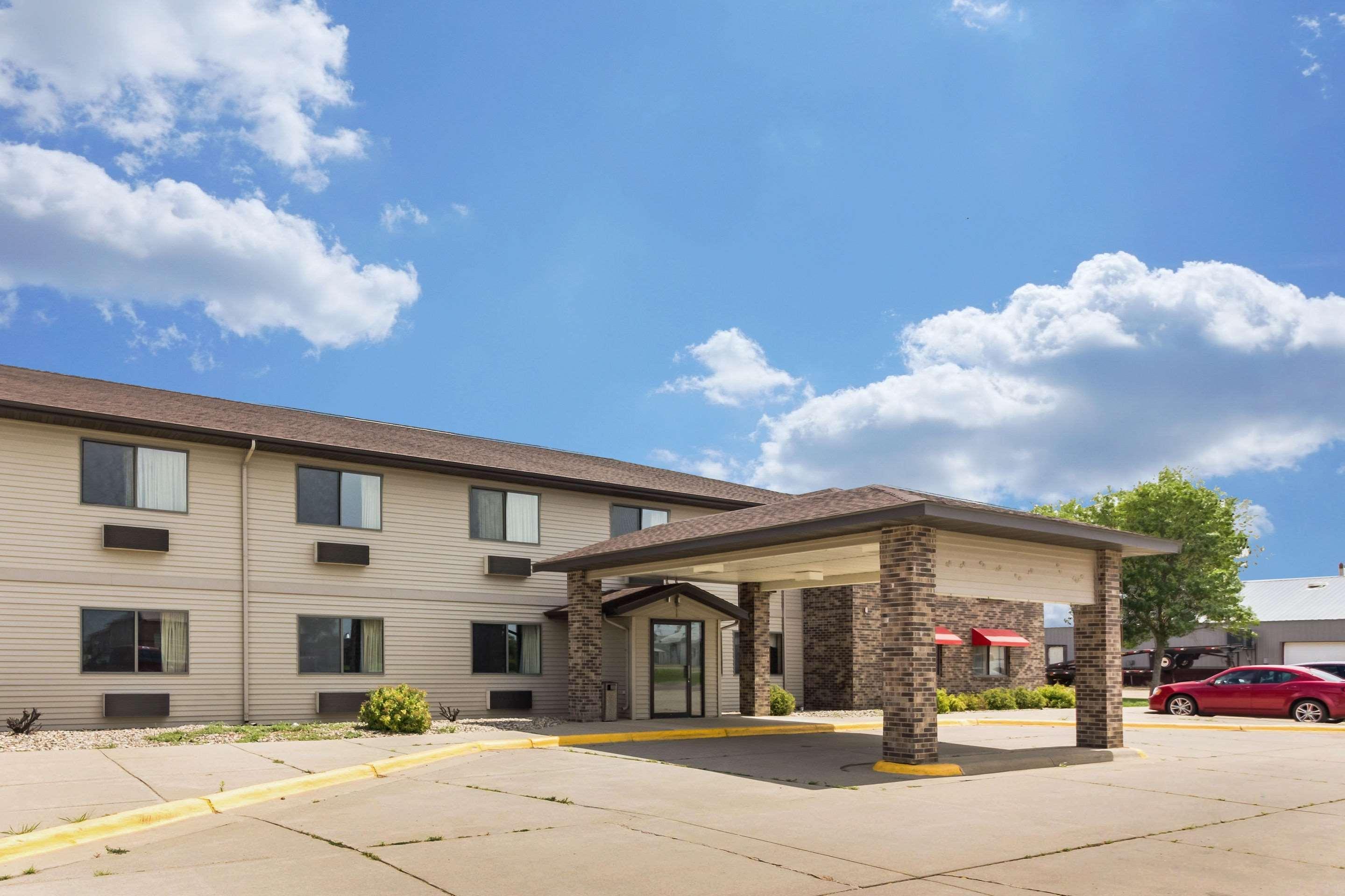 Econo Lodge Ortonville Exterior foto